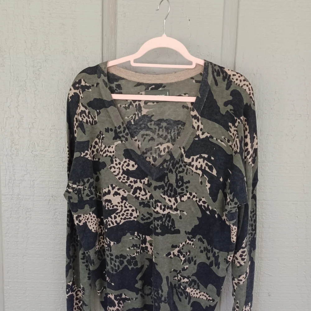 Zadig And Voltaire Brume Cp Cashmere Pullover Size M Camouflage Animal Printed - Picture 3 of 16